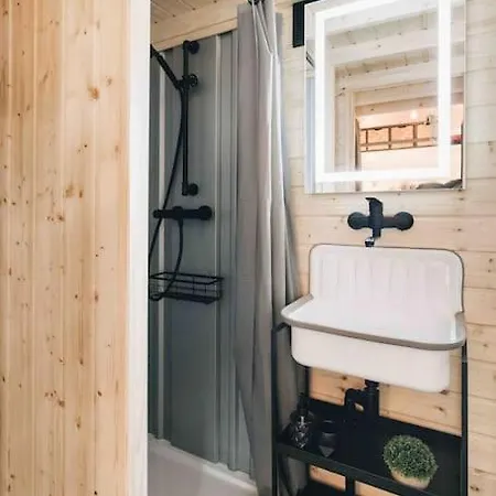 Idyllisches Tiny House Iii Mit Sauna 아파트